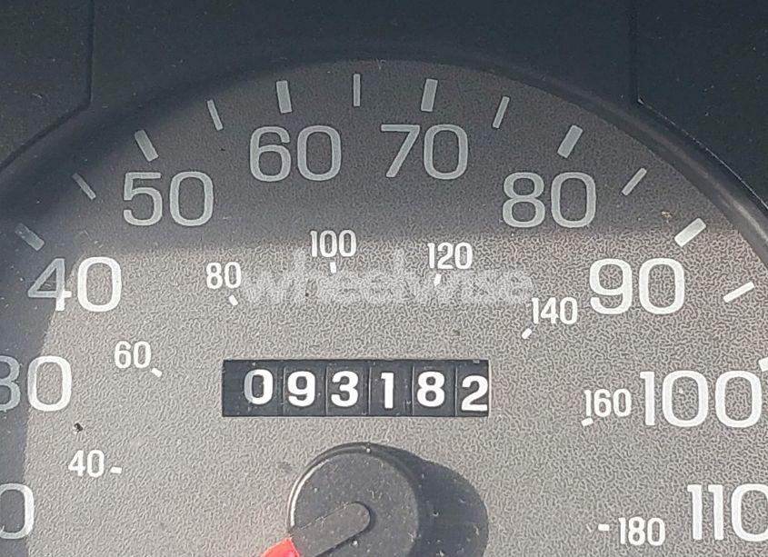 Photo 7 of 2000 Mercury Grand MARQUIS GS (VIN 2MEFM74W7YX607529)