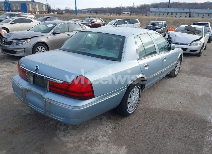 Photo 4 of 2004 Mercury Grand MARQUIS GS (VIN 2MEFM74W84X678832)