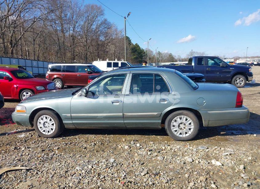 Photo 14 of 2005 Mercury Grand MARQUIS GS (VIN 2MEFM74W85X671722)