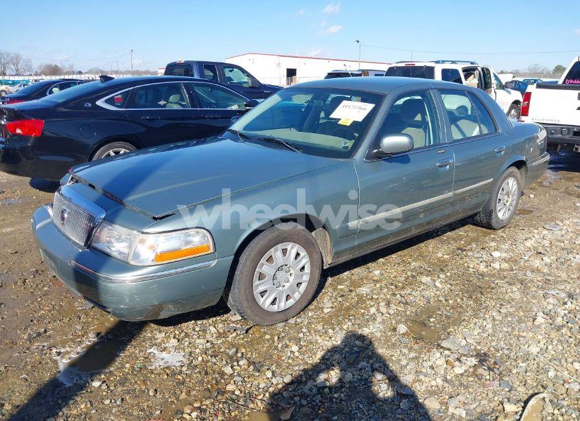Photo 2 of 2005 Mercury Grand MARQUIS GS (VIN 2MEFM74W85X671722)