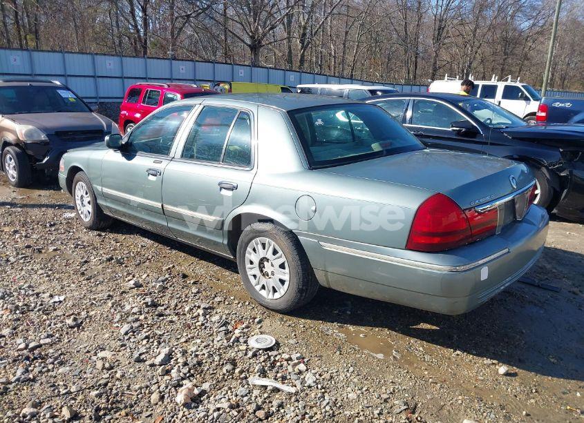 Photo 3 of 2005 Mercury Grand MARQUIS GS (VIN 2MEFM74W85X671722)