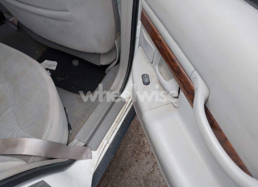 Photo 8 of 1999 Mercury Grand MARQUIS GS (VIN 2MEFM74W8XX662537)