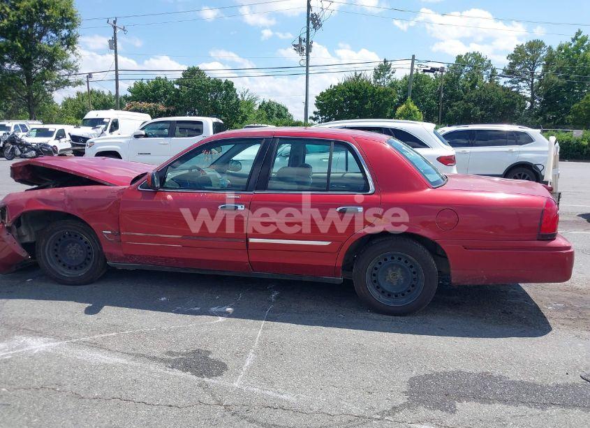 Photo 14 of 2000 Mercury Grand MARQUIS GS (VIN 2MEFM74W8YX661857)