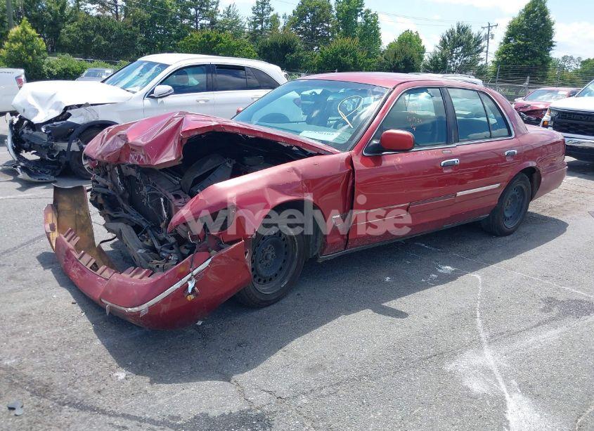 Photo 2 of 2000 Mercury Grand MARQUIS GS (VIN 2MEFM74W8YX661857)