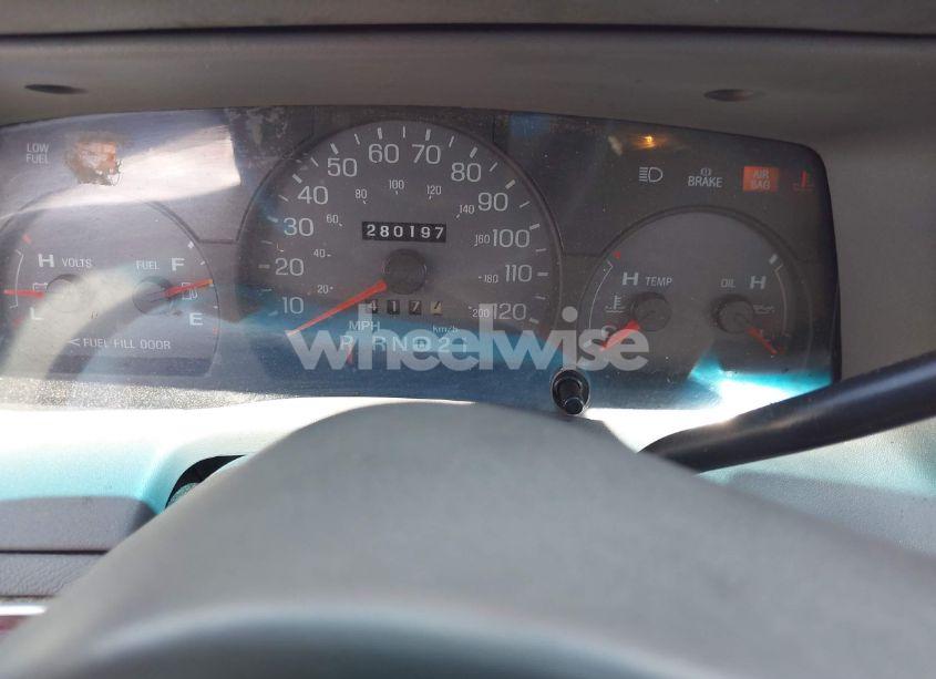 Photo 7 of 2000 Mercury Grand MARQUIS GS (VIN 2MEFM74W8YX661857)