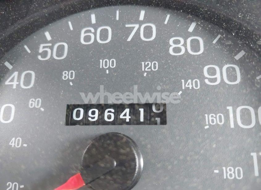 Photo 16 of 2004 Mercury Grand MARQUIS GS (VIN 2MEFM74W94X627534)