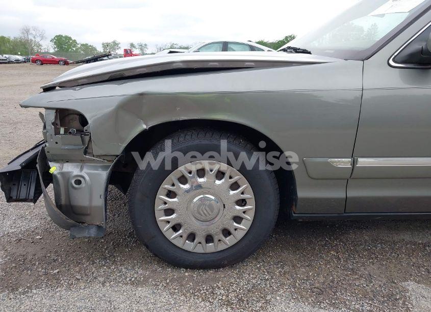 Photo 19 of 2004 Mercury Grand MARQUIS GS (VIN 2MEFM74W94X627534)