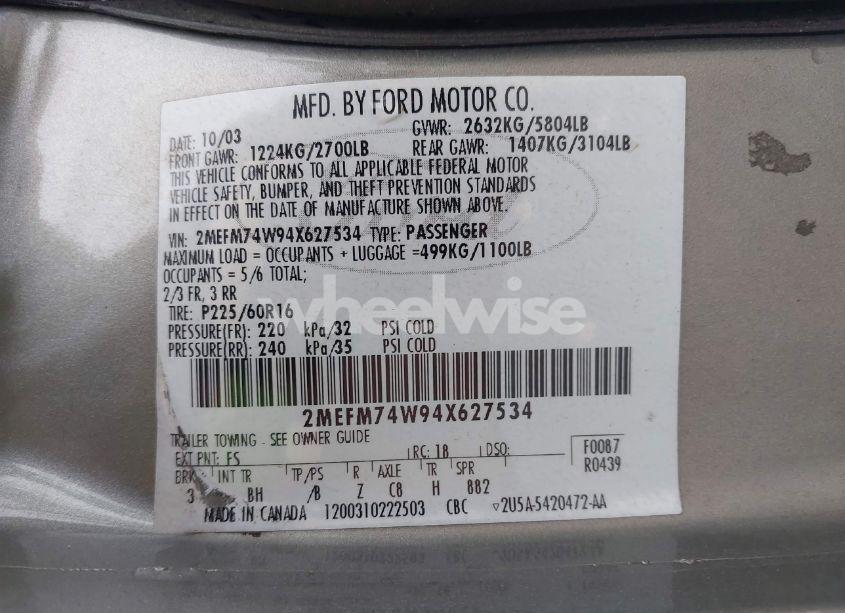 Photo 9 of 2004 Mercury Grand MARQUIS GS (VIN 2MEFM74W94X627534)