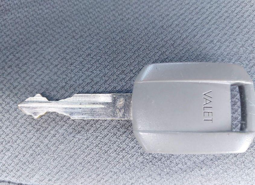 Photo 11 of 2005 Mercury Grand MARQUIS GS (VIN 2MEFM74W95X623730)