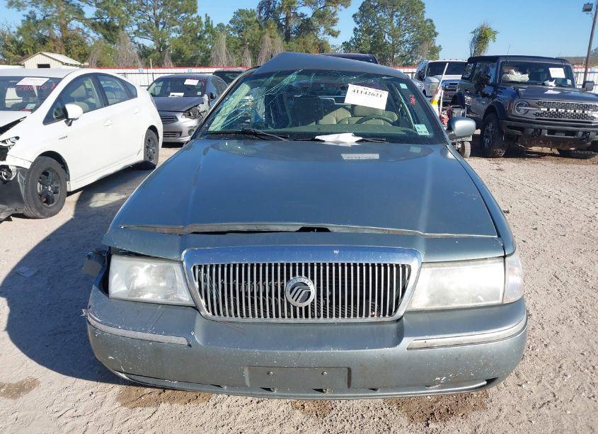 Photo 12 of 2005 Mercury Grand MARQUIS GS (VIN 2MEFM74W95X656212)