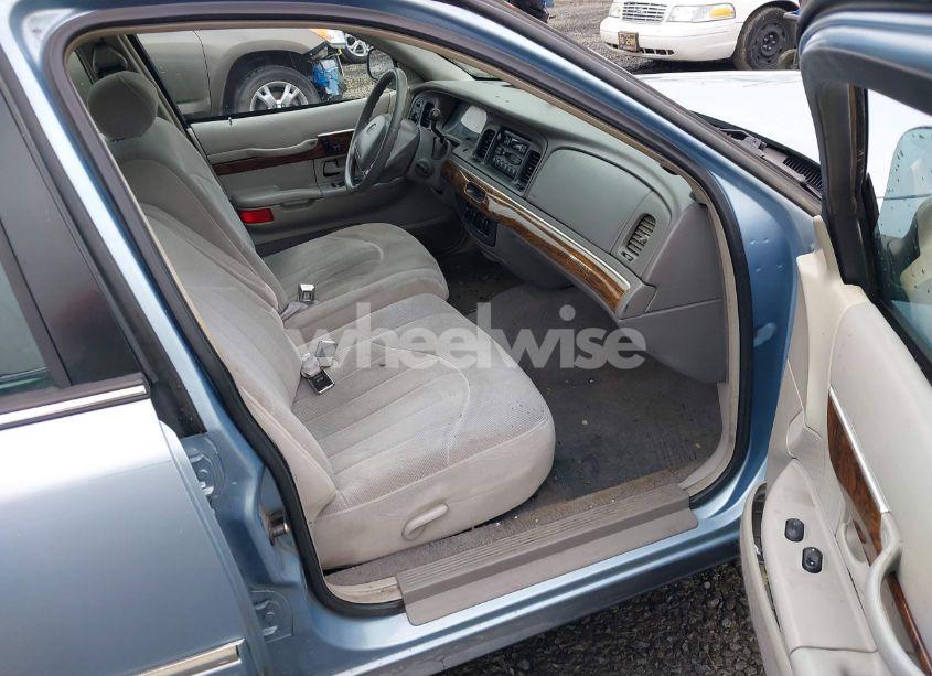 Photo 5 of 1999 Mercury Grand MARQUIS GS (VIN 2MEFM74W9XX699208)