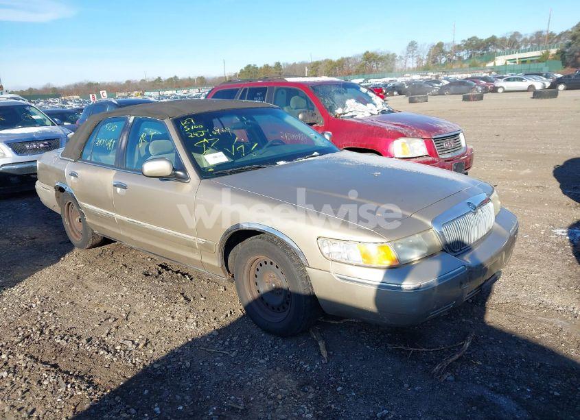 2000 Mercury Grand MARQUIS GS (VIN 2MEFM74W9YX718843) main photo