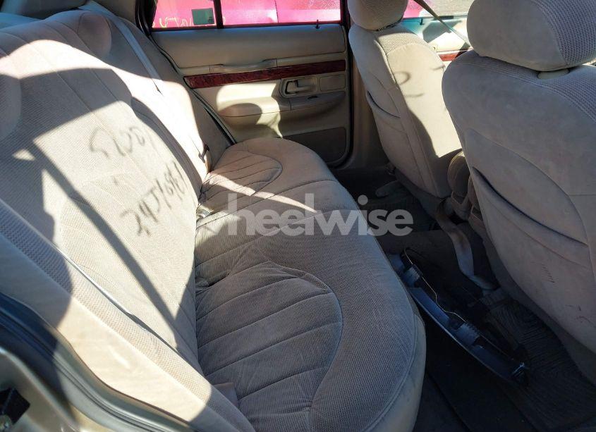 Photo 8 of 2000 Mercury Grand MARQUIS GS (VIN 2MEFM74W9YX718843)