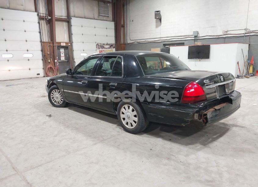 Photo 3 of 2008 Mercury Grand MARQUIS LS (VIN 2MEFM75V18X617284)