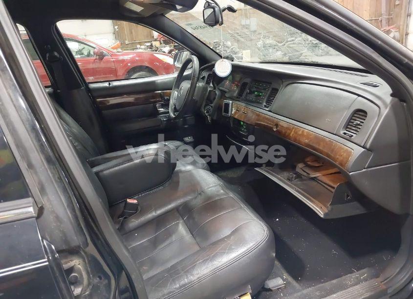 Photo 5 of 2008 Mercury Grand MARQUIS LS (VIN 2MEFM75V18X617284)