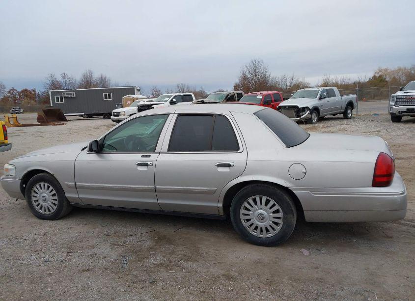 Photo 15 of 2008 Mercury Grand MARQUIS LS (VIN 2MEFM75V18X623361)