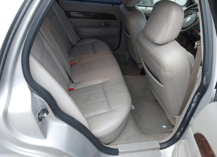 Photo 8 of 2008 Mercury Grand MARQUIS LS (VIN 2MEFM75V18X623361)