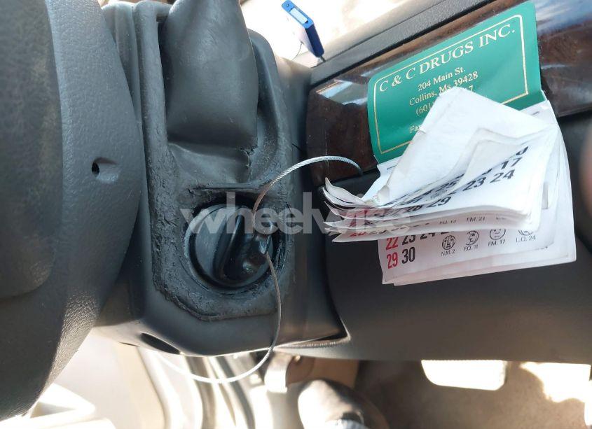 Photo 11 of 2007 Mercury Grand MARQUIS LS (VIN 2MEFM75V27X640295)