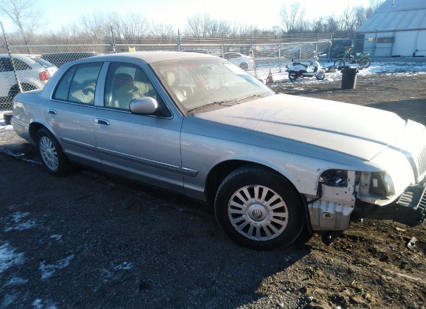 2007 Mercury Grand MARQUIS LS (VIN 2MEFM75V37X601098) main photo