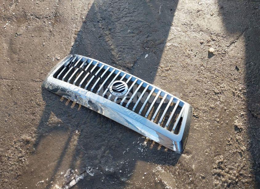 Photo 12 of 2007 Mercury Grand MARQUIS LS (VIN 2MEFM75V37X611212)