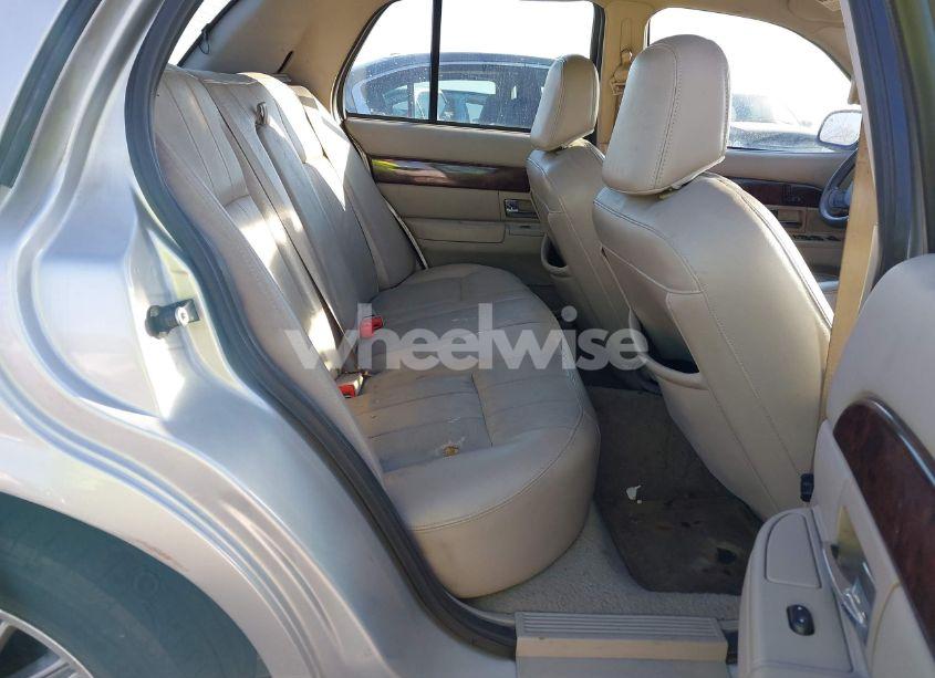 Photo 7 of 2008 Mercury Grand MARQUIS LS (VIN 2MEFM75V38X633728)