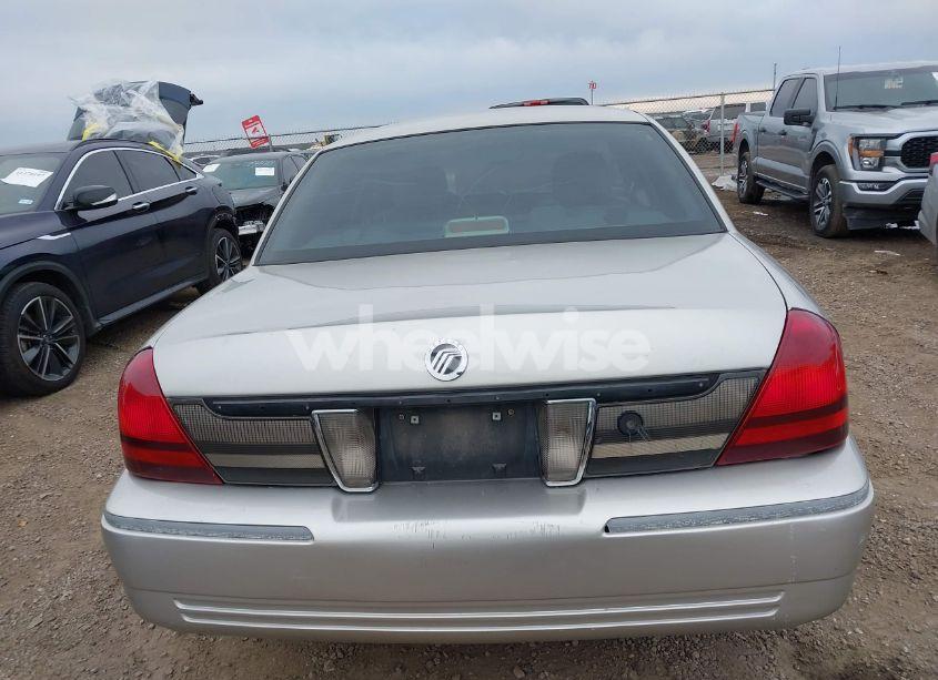 Photo 16 of 2008 Mercury Grand MARQUIS LS (VIN 2MEFM75V48X647170)