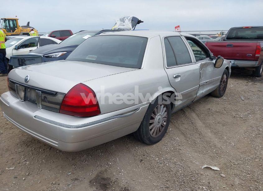 Photo 4 of 2008 Mercury Grand MARQUIS LS (VIN 2MEFM75V48X647170)