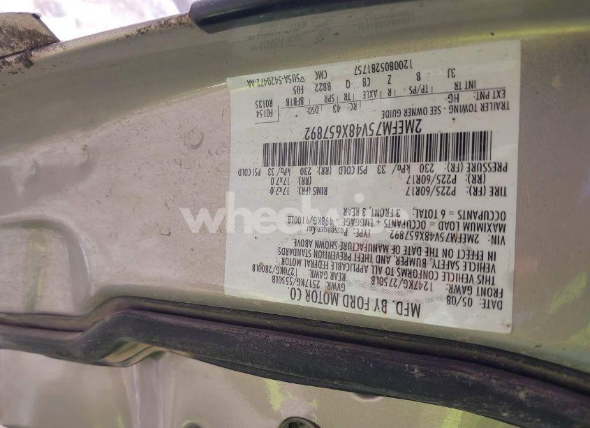 Photo 9 of 2008 Mercury Grand MARQUIS LS (VIN 2MEFM75V48X657892)