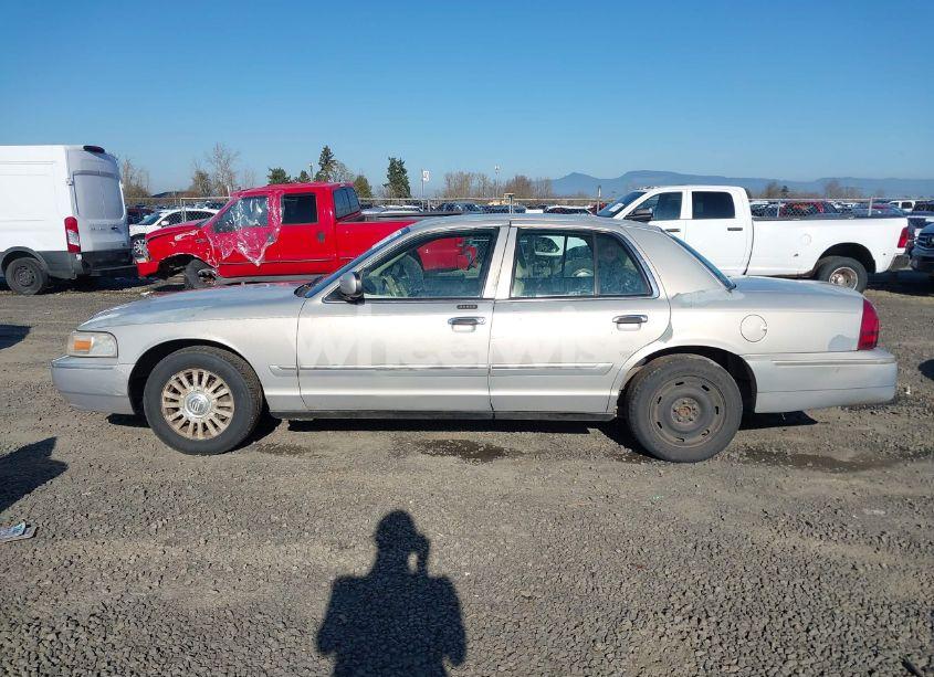 Photo 14 of 2006 Mercury Grand MARQUIS LS (VIN 2MEFM75V56X624333)