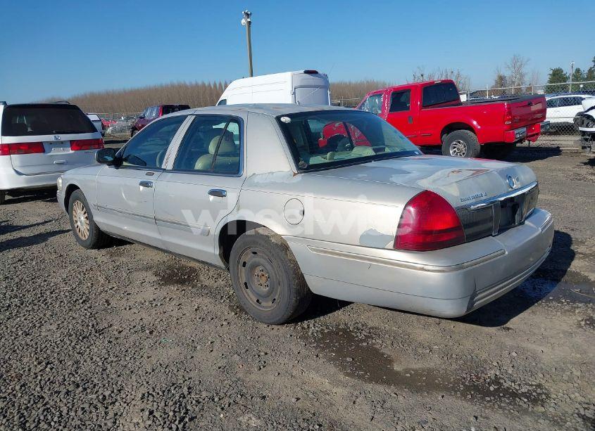 Photo 3 of 2006 Mercury Grand MARQUIS LS (VIN 2MEFM75V56X624333)