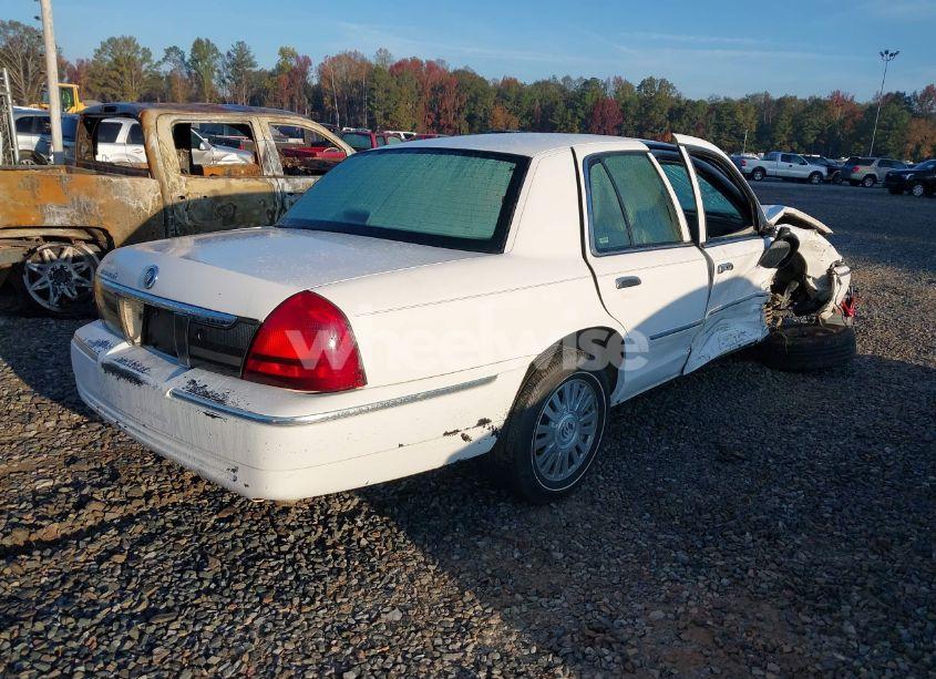 Photo 4 of 2006 Mercury Grand MARQUIS LS (VIN 2MEFM75V56X634893)