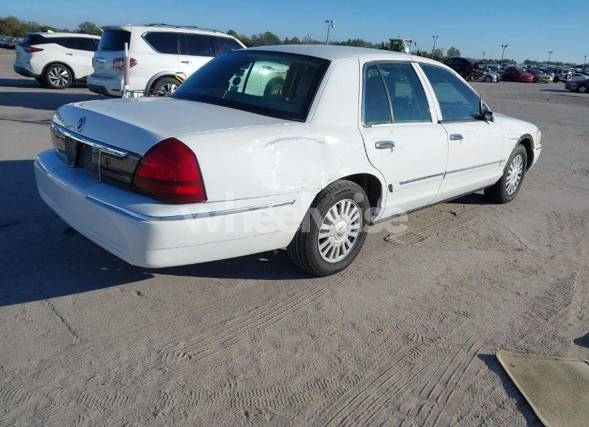 Photo 4 of 2007 Mercury Grand MARQUIS LS (VIN 2MEFM75V57X628397)