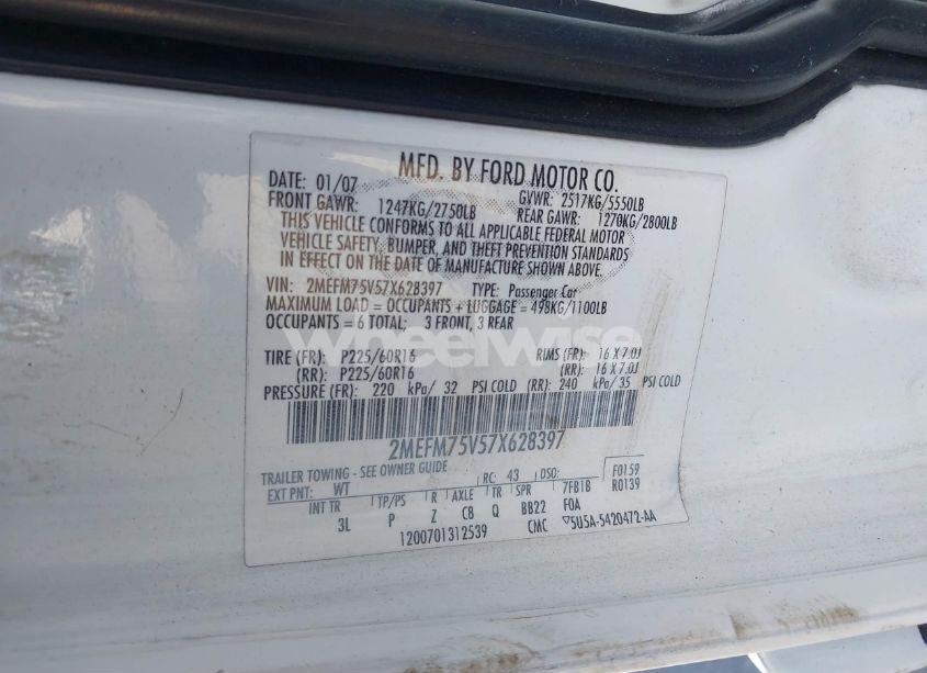 Photo 9 of 2007 Mercury Grand MARQUIS LS (VIN 2MEFM75V57X628397)