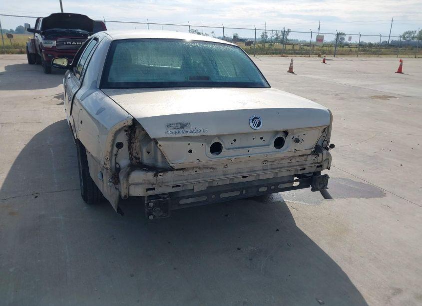 Photo 6 of 2008 Mercury Grand MARQUIS LS (VIN 2MEFM75V58X631463)