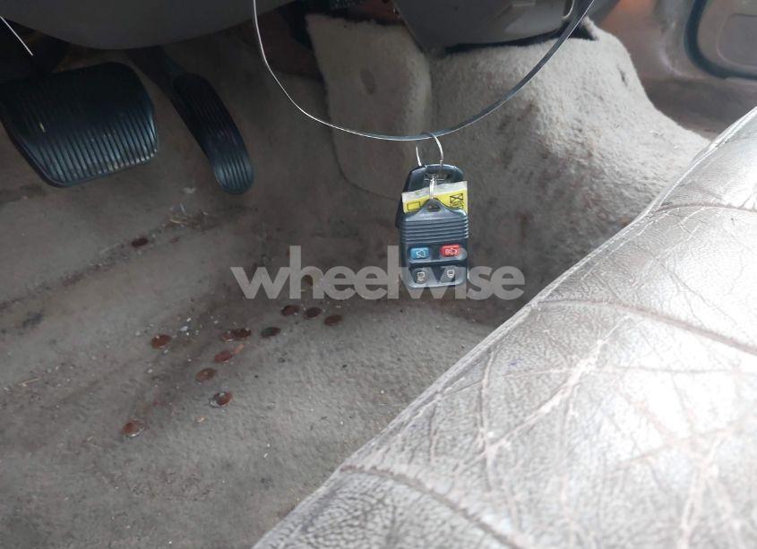 Photo 11 of 2008 Mercury Grand MARQUIS LS (VIN 2MEFM75V58X648165)