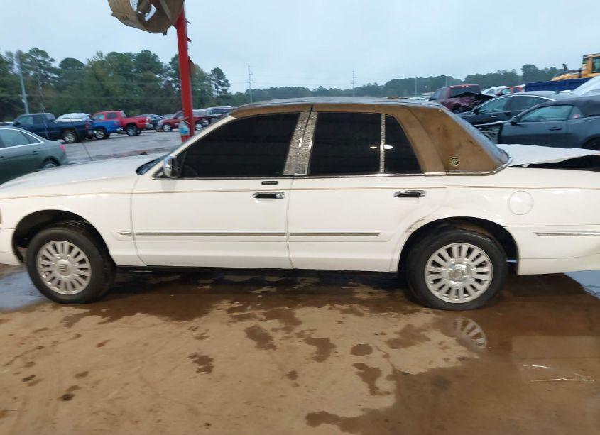 Photo 14 of 2007 Mercury Grand MARQUIS LS (VIN 2MEFM75V67X620759)