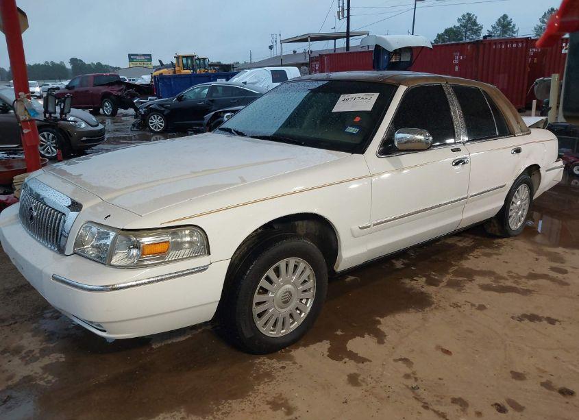 Photo 2 of 2007 Mercury Grand MARQUIS LS (VIN 2MEFM75V67X620759)