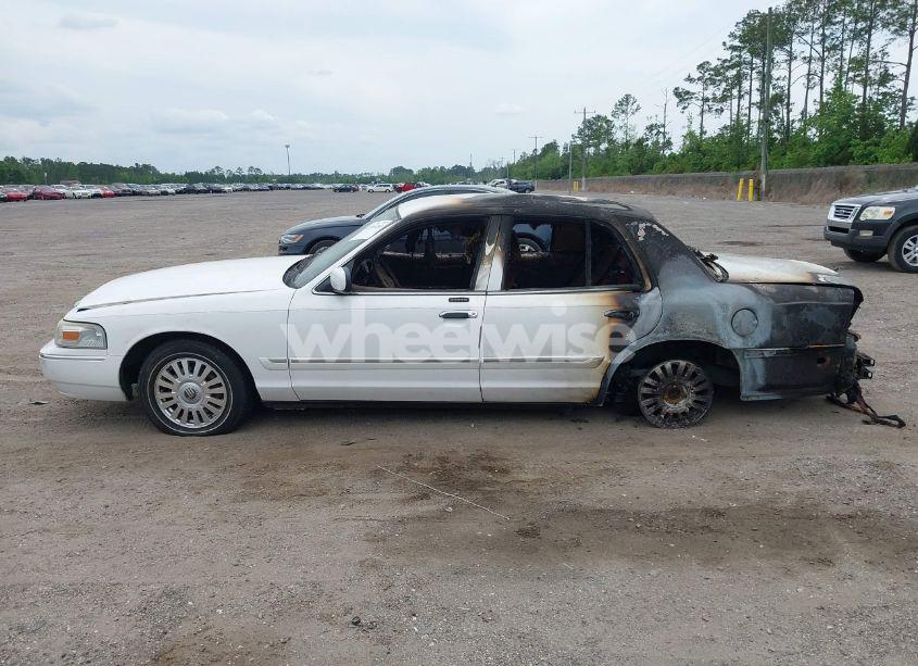 Photo 14 of 2007 Mercury Grand MARQUIS LS (VIN 2MEFM75V67X643409)