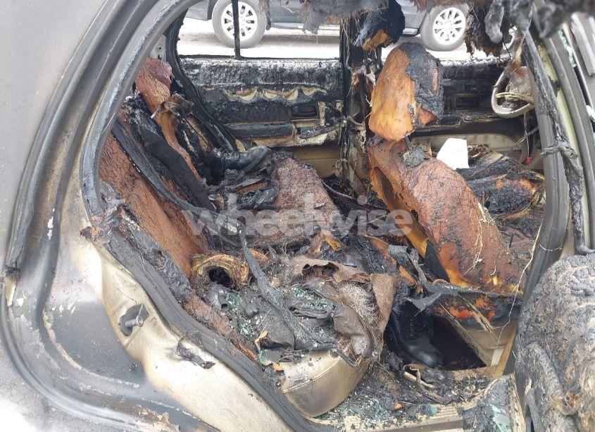 Photo 8 of 2007 Mercury Grand MARQUIS LS (VIN 2MEFM75V67X643409)