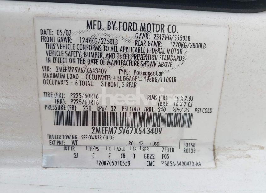 Photo 9 of 2007 Mercury Grand MARQUIS LS (VIN 2MEFM75V67X643409)