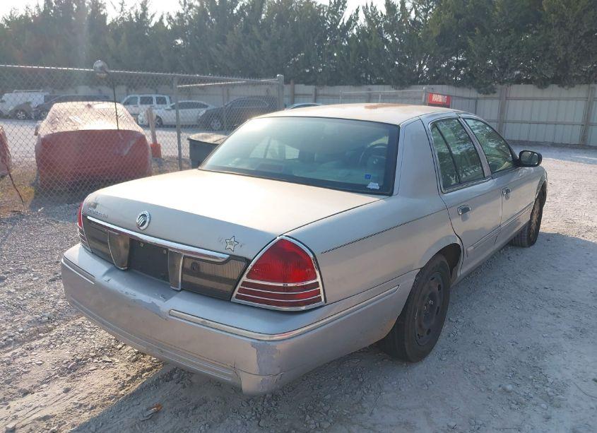 Photo 4 of 2008 Mercury Grand MARQUIS LS (VIN 2MEFM75V68X605891)