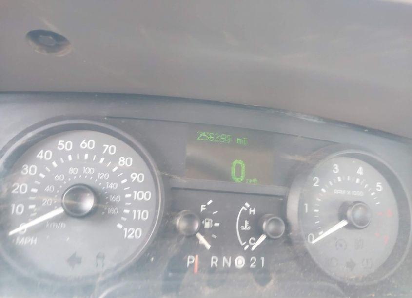 Photo 7 of 2008 Mercury Grand MARQUIS LS (VIN 2MEFM75V68X605891)