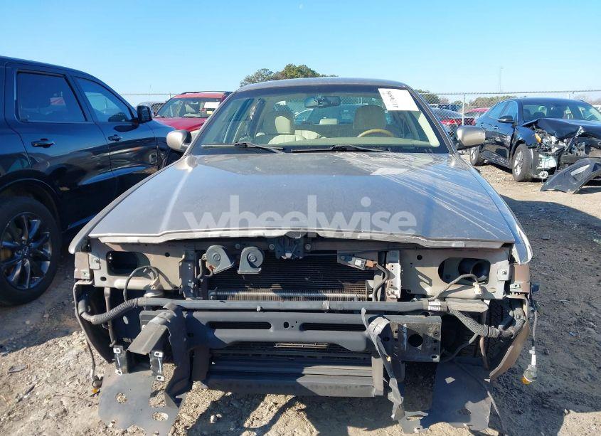 Photo 6 of 2006 Mercury Grand MARQUIS LS (VIN 2MEFM75V76X622793)