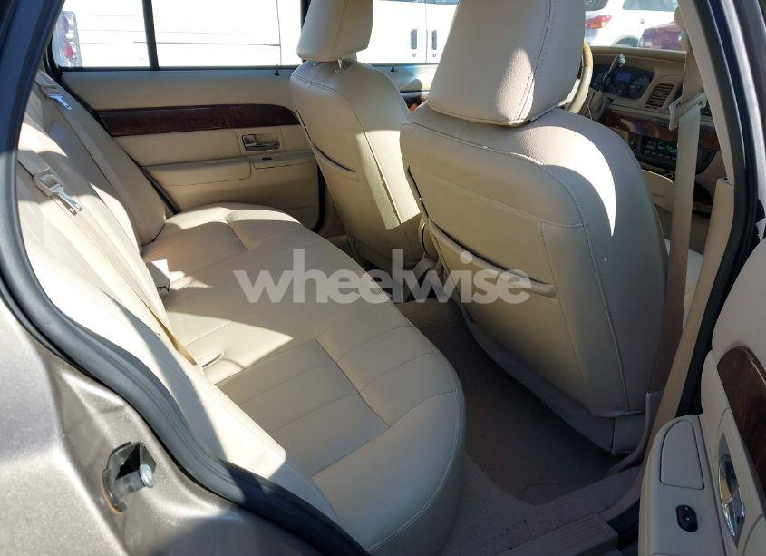 Photo 8 of 2006 Mercury Grand MARQUIS LS (VIN 2MEFM75V76X622793)