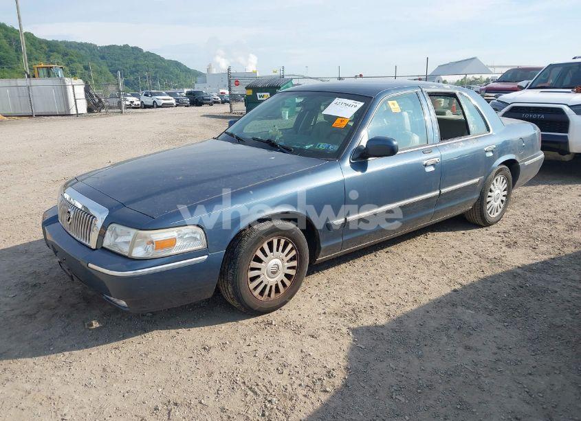 Photo 2 of 2007 Mercury Grand MARQUIS LS (VIN 2MEFM75V77X637537)