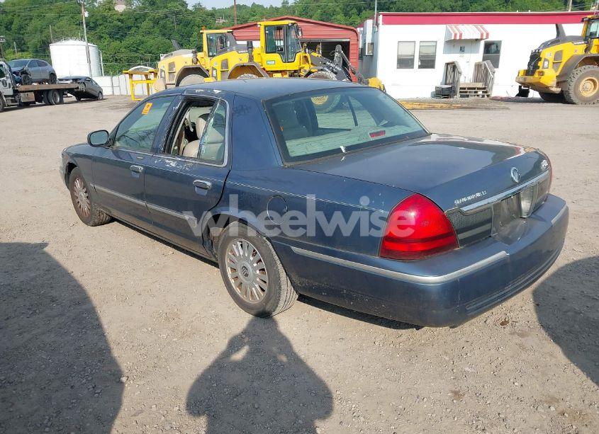 Photo 3 of 2007 Mercury Grand MARQUIS LS (VIN 2MEFM75V77X637537)