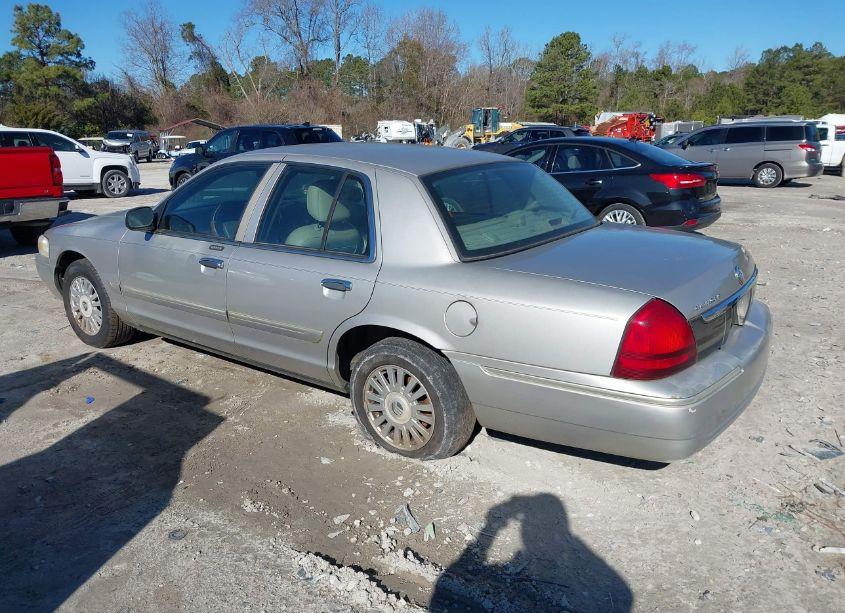 Photo 3 of 2008 Mercury Grand MARQUIS LS (VIN 2MEFM75V78X603504)