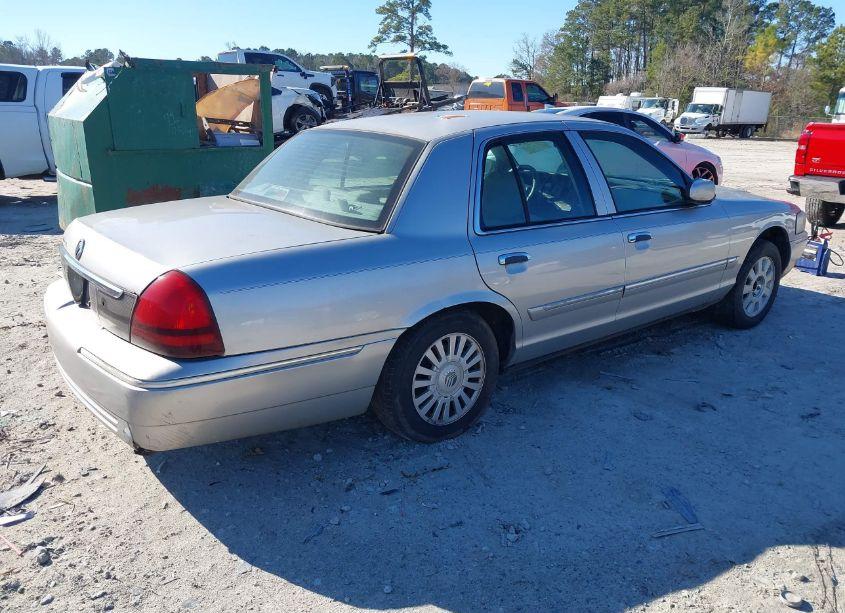 Photo 4 of 2008 Mercury Grand MARQUIS LS (VIN 2MEFM75V78X603504)