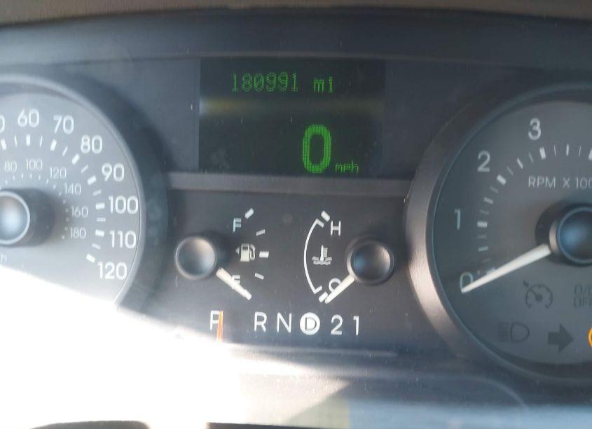 Photo 7 of 2008 Mercury Grand MARQUIS LS (VIN 2MEFM75V78X603504)