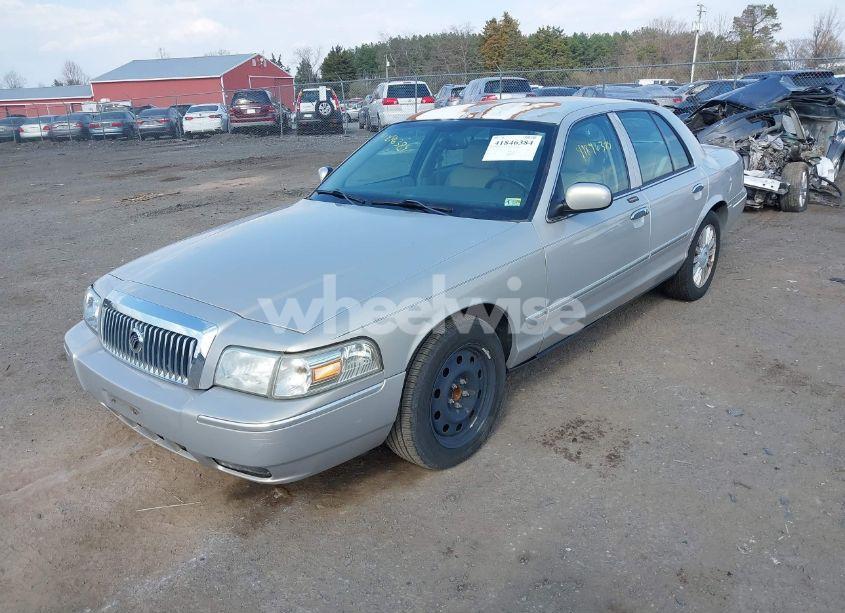 Photo 2 of 2008 Mercury Grand MARQUIS LS (VIN 2MEFM75V78X634834)